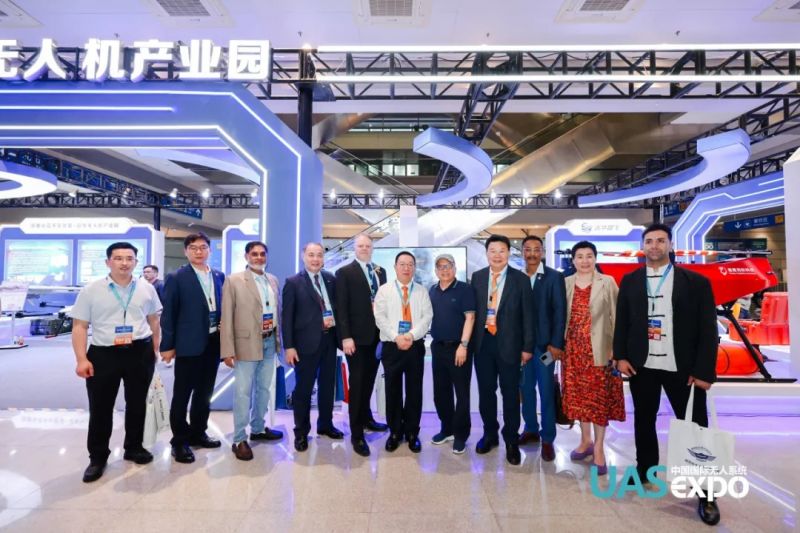 猎鹰亮相首届国际低空经济与无人系统博览会